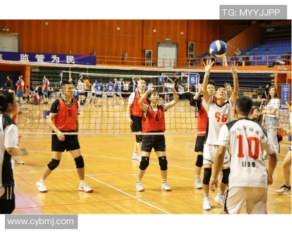 赛后分析：杭州排球队与北京排球队的默契配合与战术对抗全景回顾