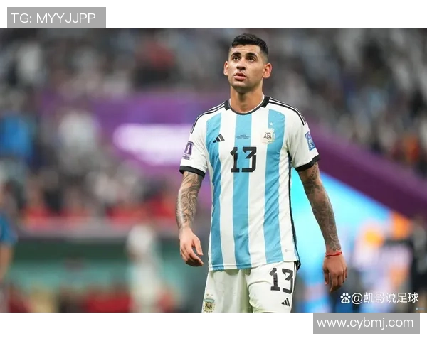 纹足球明星的粉丝如何通过艺术表达对偶像的热爱与追随 纹足球明星的粉丝如何通过艺术表达对偶像的热爱与追随